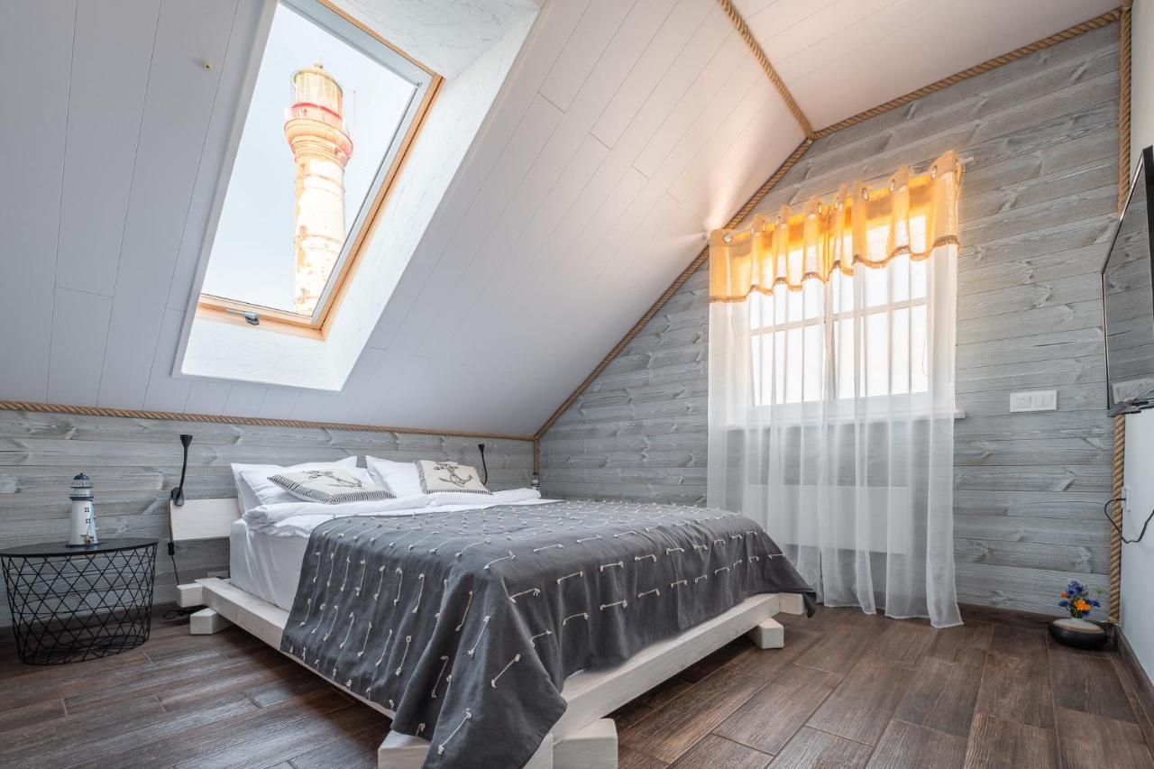 Pakri Parun Aparthotel Paldiski Exteriör bild