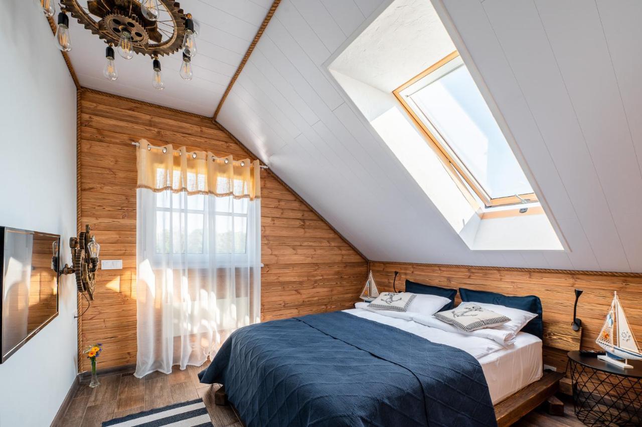 Pakri Parun Aparthotel Paldiski Exteriör bild