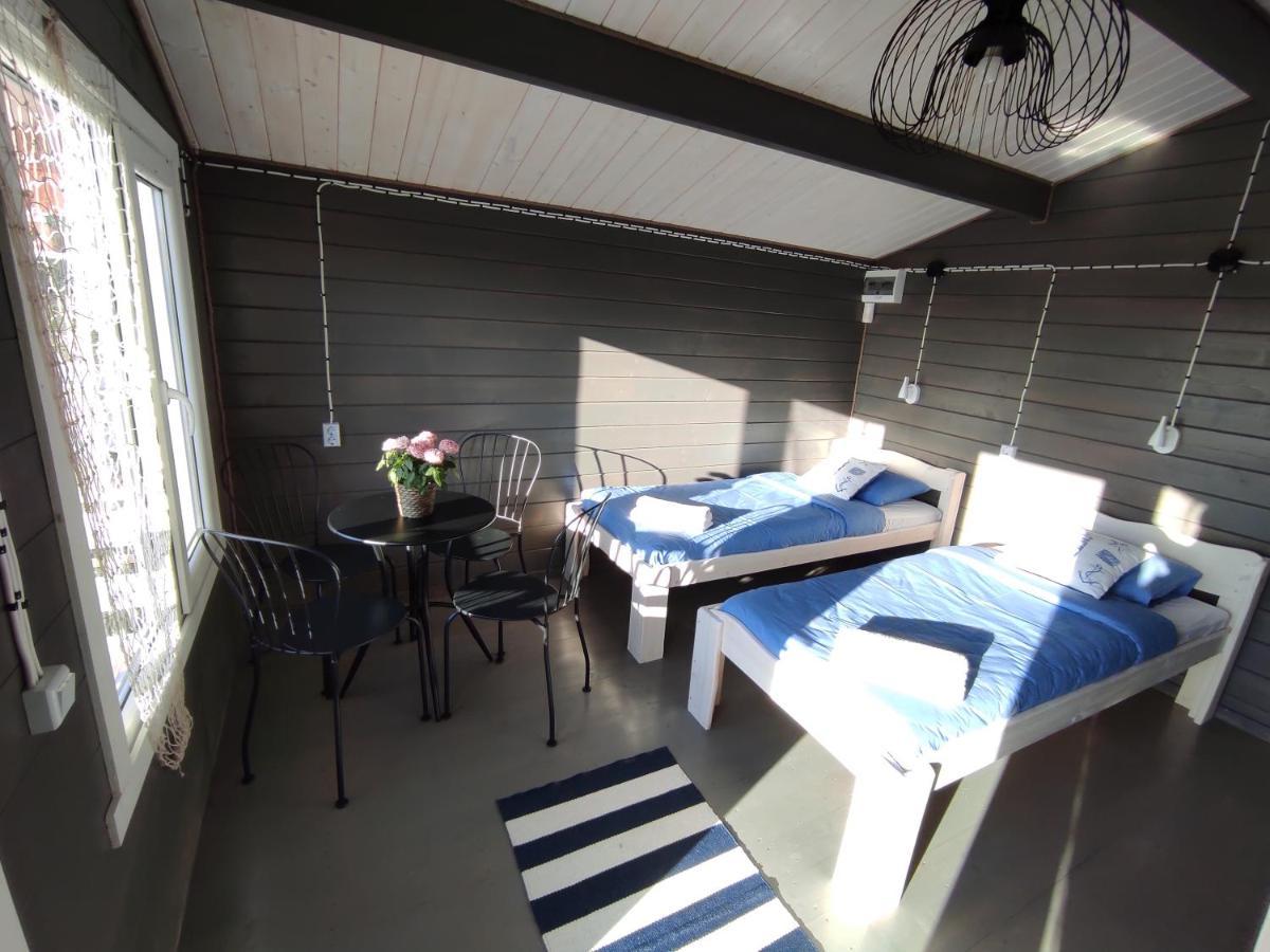 Pakri Parun Aparthotel Paldiski Exteriör bild